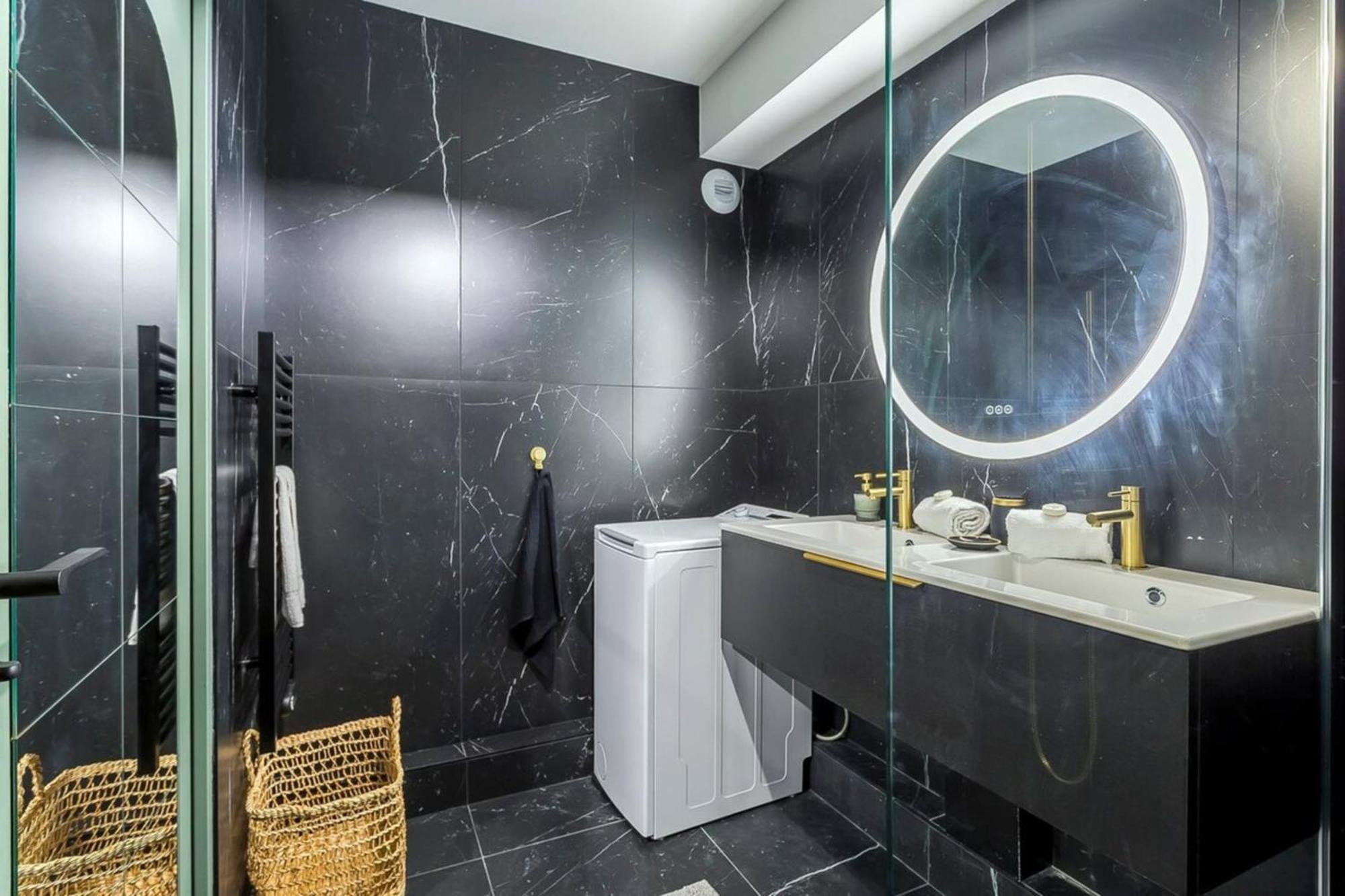 Lyon 8Th 3-Bedroom Apartment - 6 Guests Luaran gambar